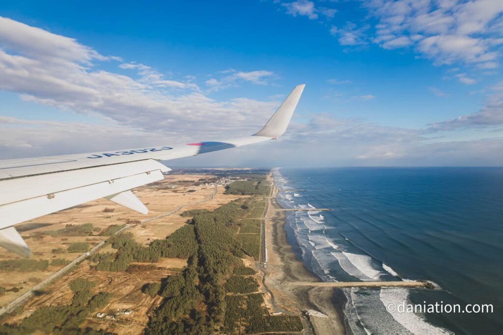 JALのB737から早いシャッタースピードで機内から撮影した写真